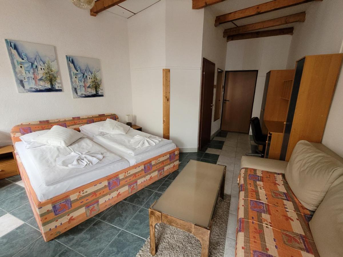 Jeseník Hotel Koruna מראה חיצוני תמונה