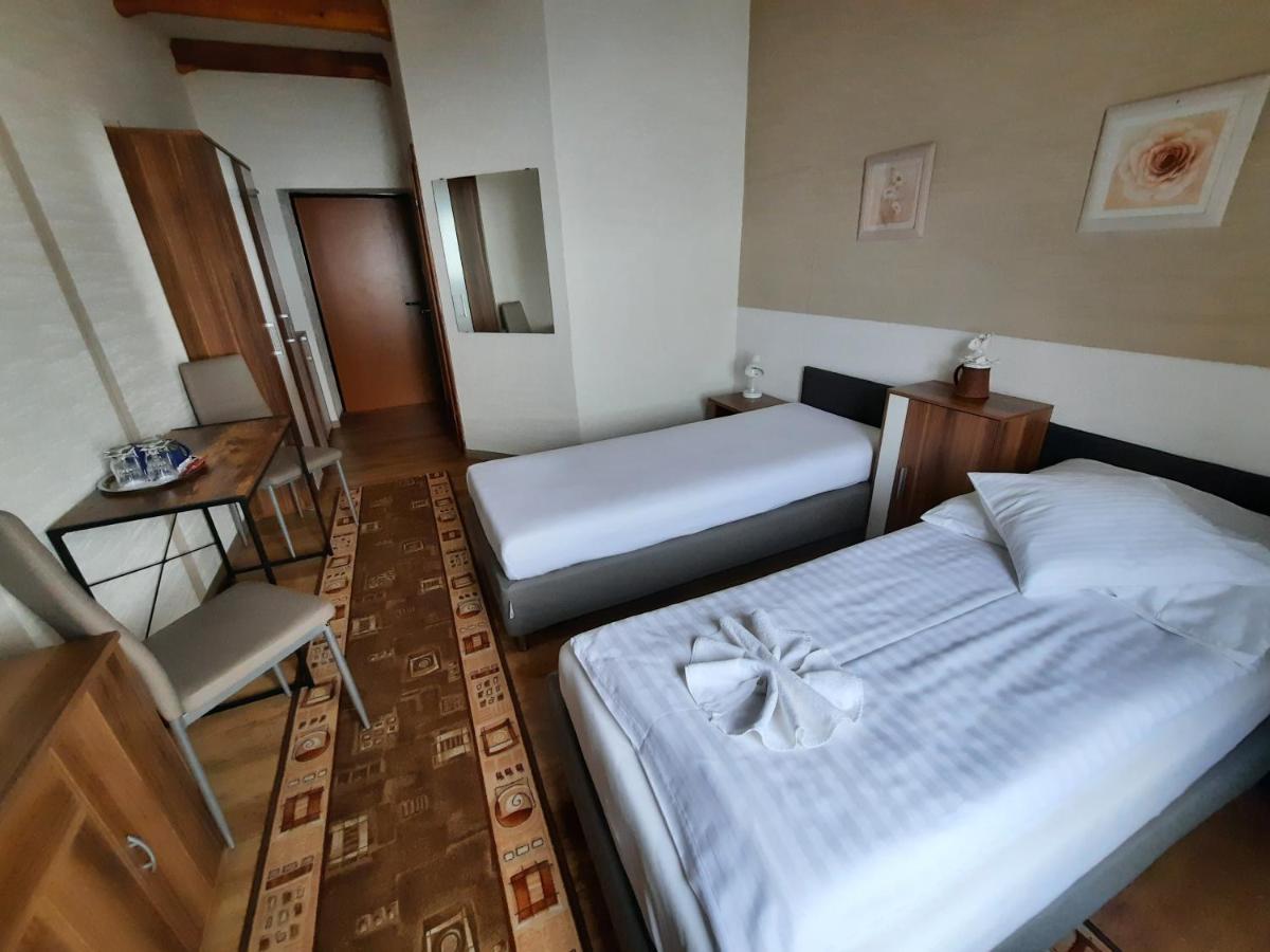 Jeseník Hotel Koruna מראה חיצוני תמונה