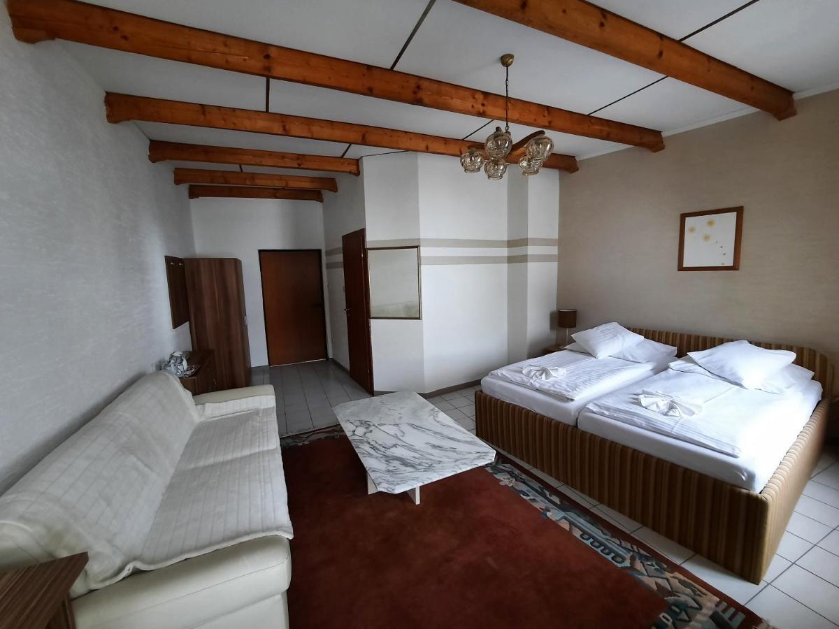 Jeseník Hotel Koruna מראה חיצוני תמונה